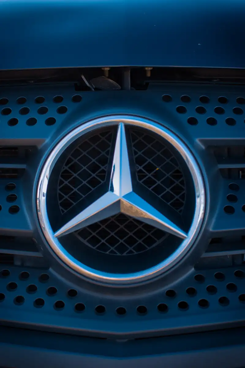 Van logo front view
